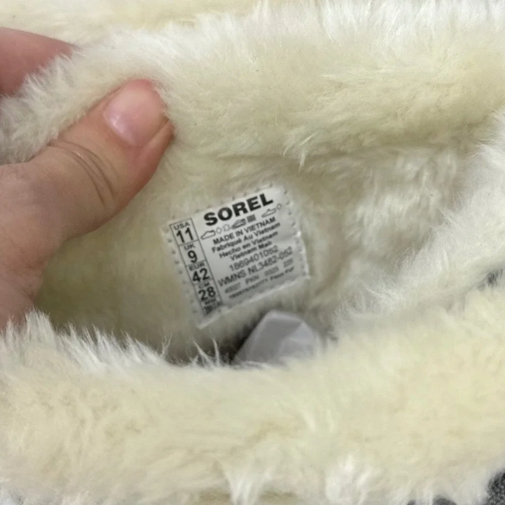 Sorel Snow Angel Suede Snow Boots Gray/Quarry Black 11